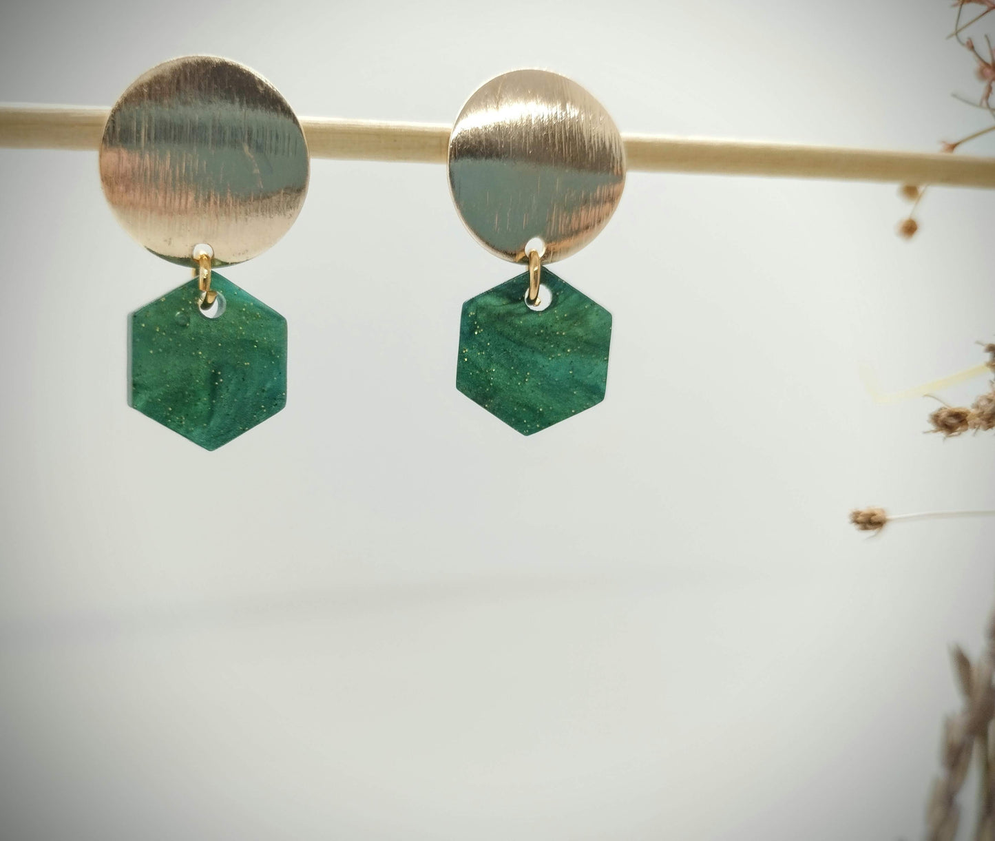 Oorbellenset Resin hangertjes Hexagon Ocean Green (Rose- Nikkelvrij)
