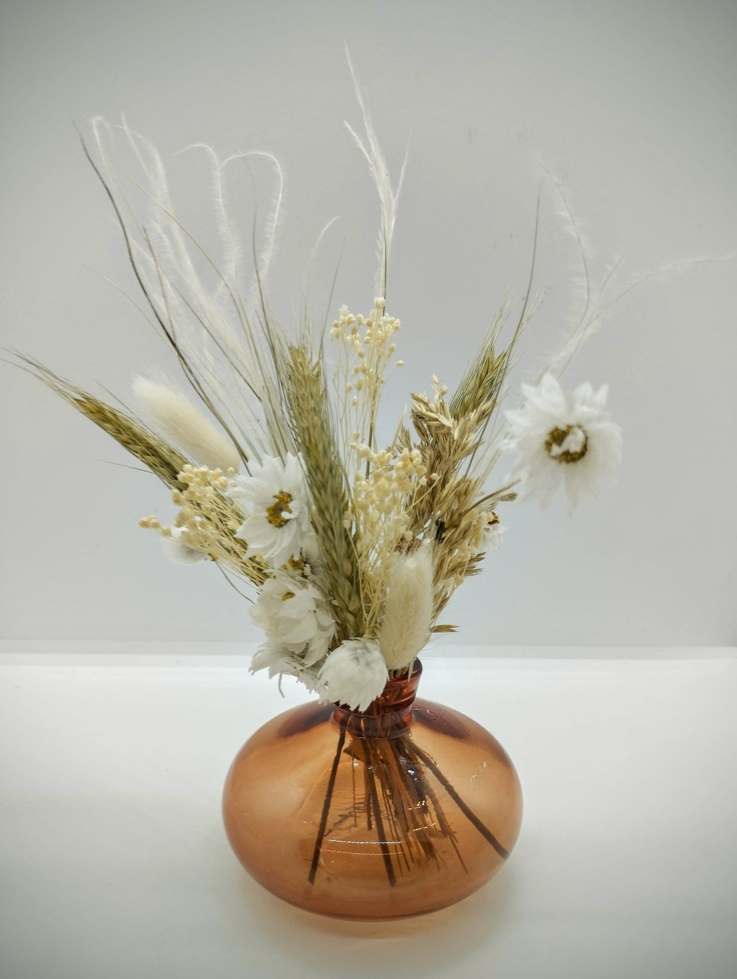 Combipakket : Decoratieve staander + vaasje met droogbloemen