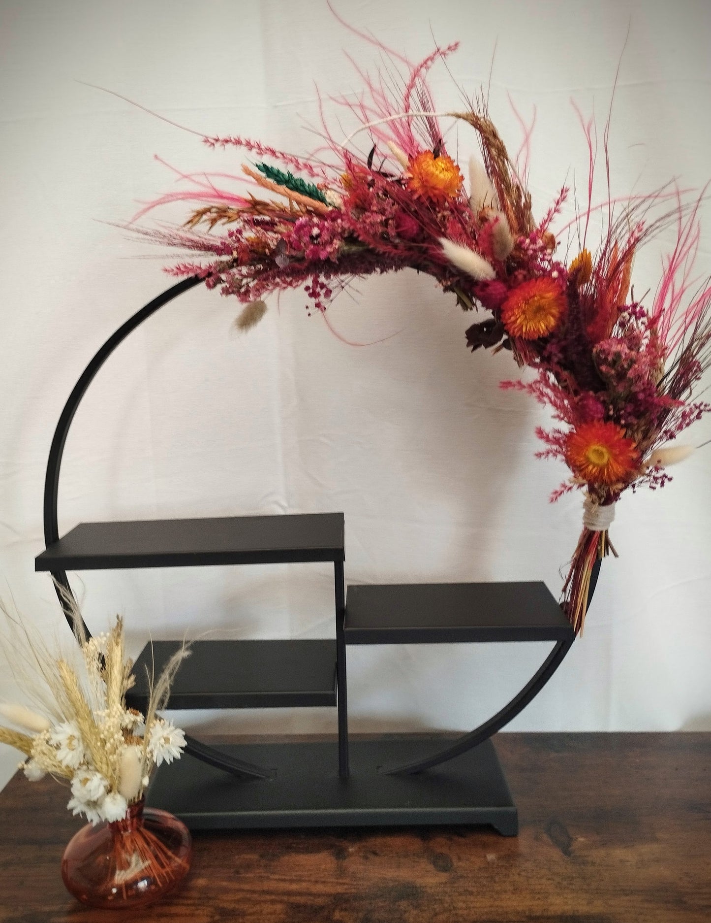Combipakket : Decoratieve staander + vaasje met droogbloemen