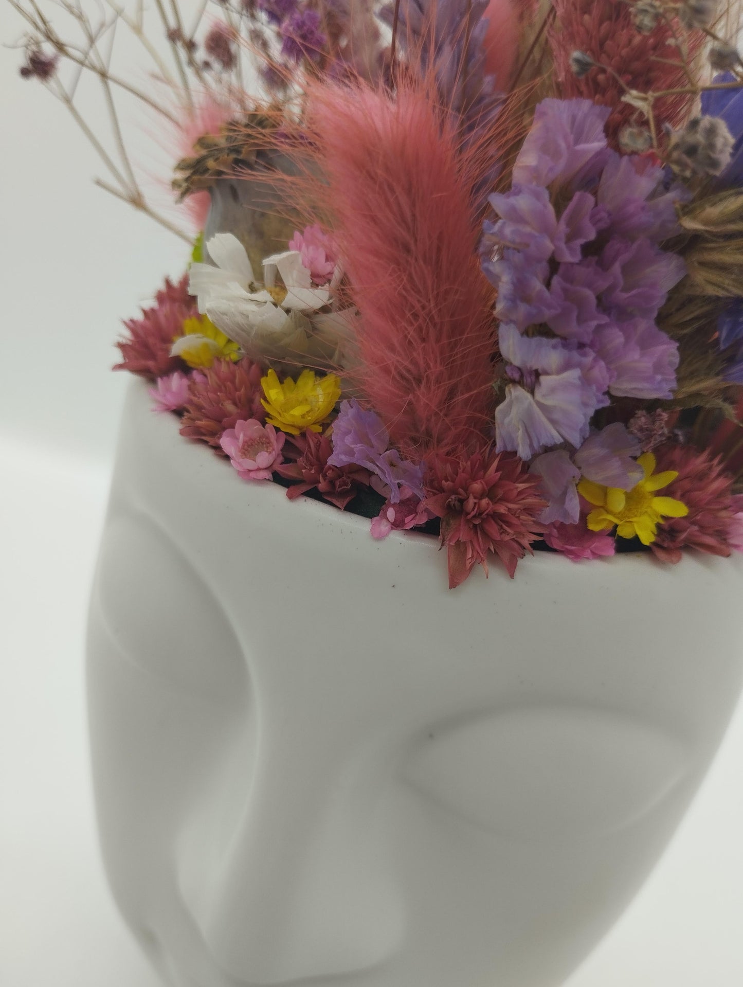 Plantenpotje met gezichtje & droogbloemetjes - Wit