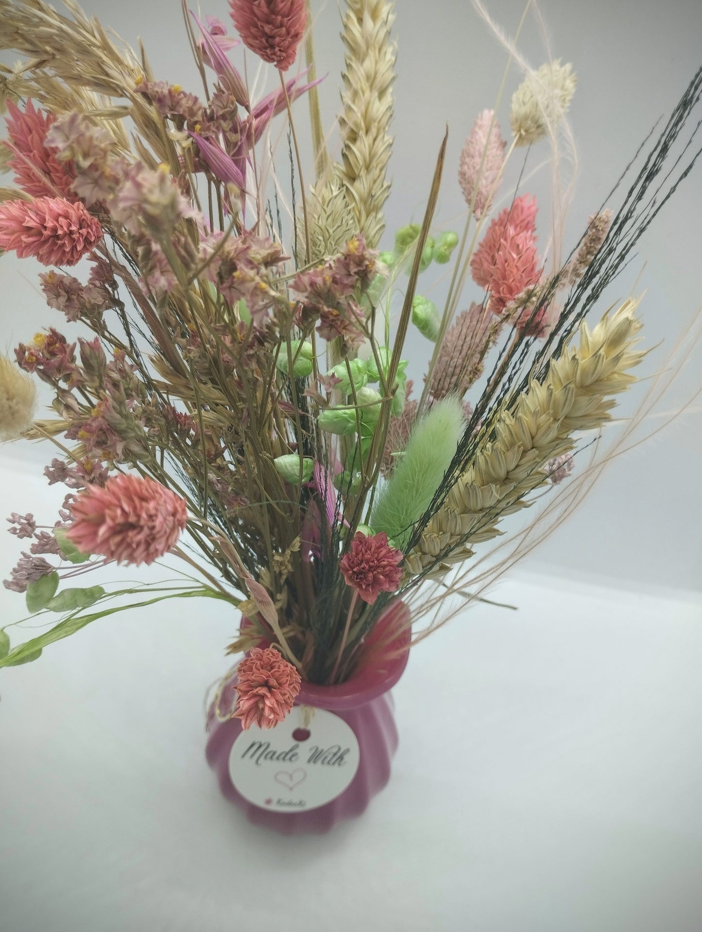 Droogbloemen in kleurrijk Porseleine vaasje