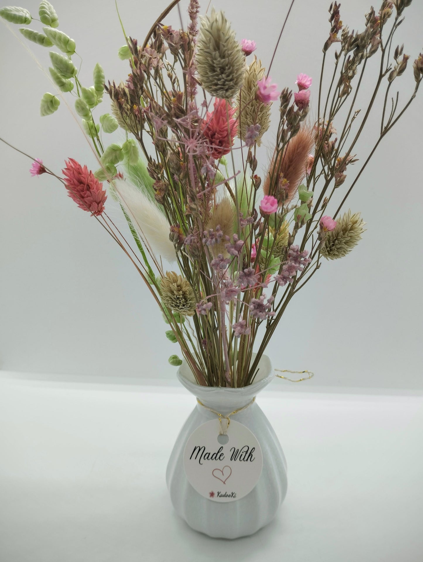 Droogbloemen in kleurrijk Porseleine vaasje