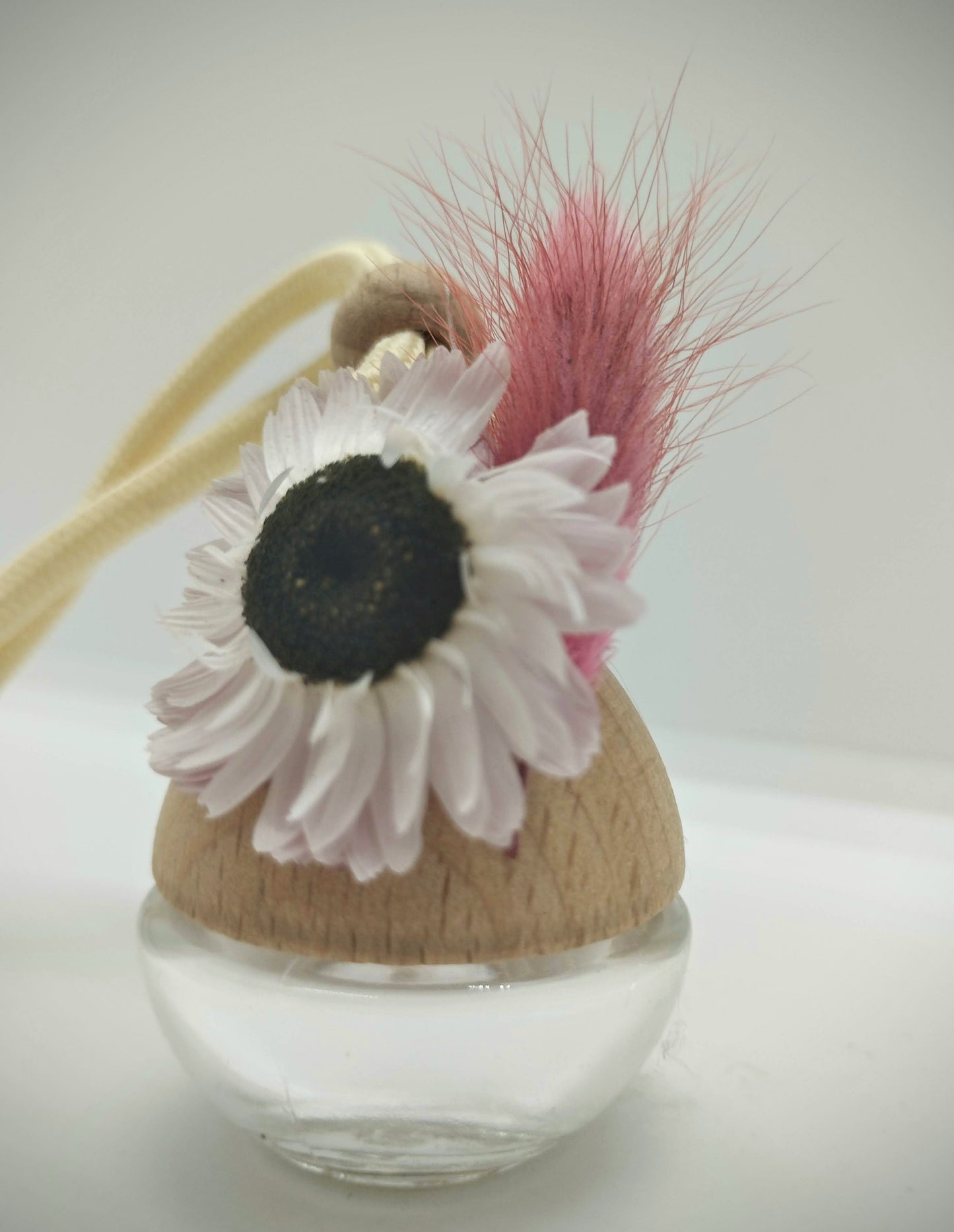 Geurhangertje met droogbloemetjes