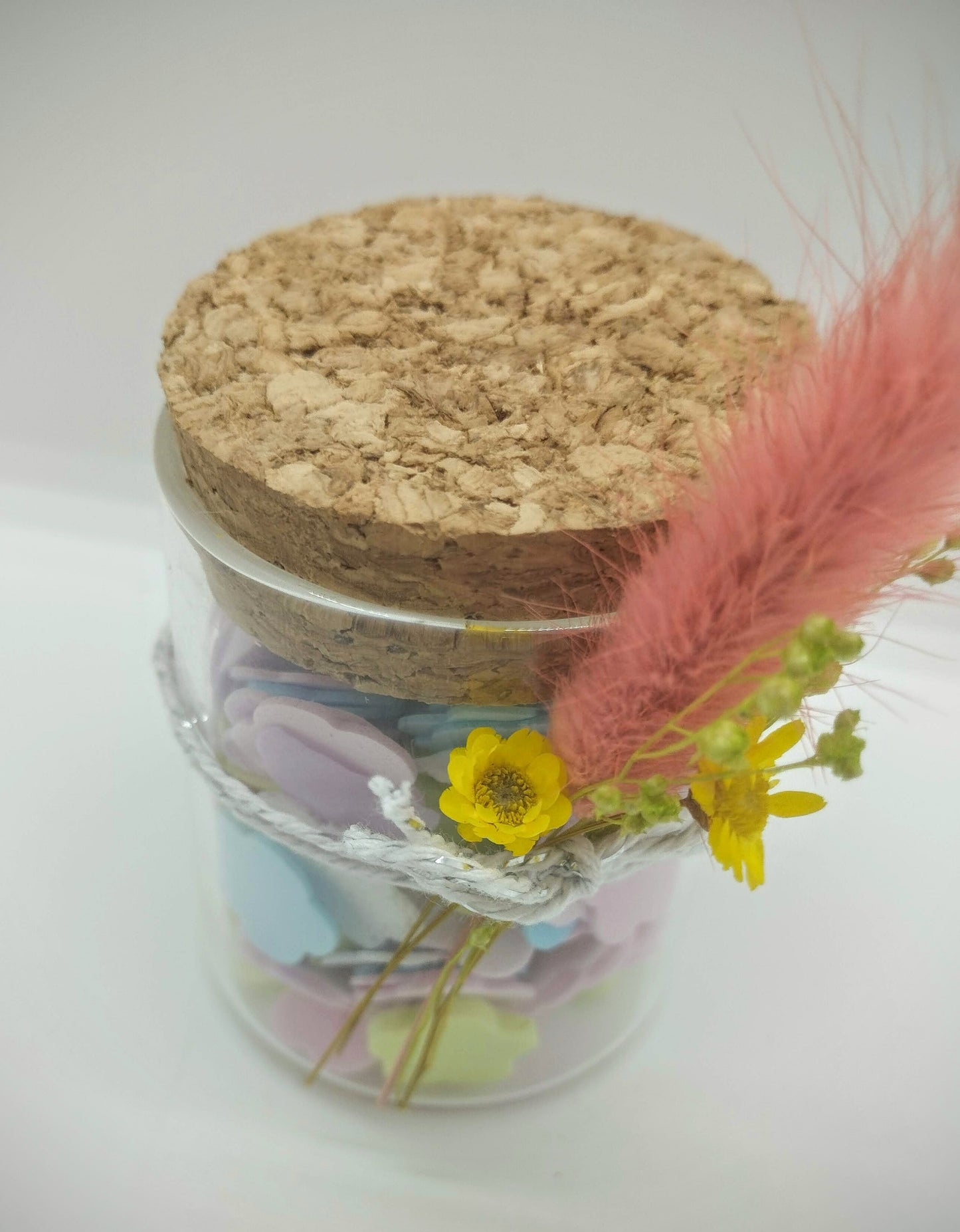 Zeepconfetti met droogbloemen