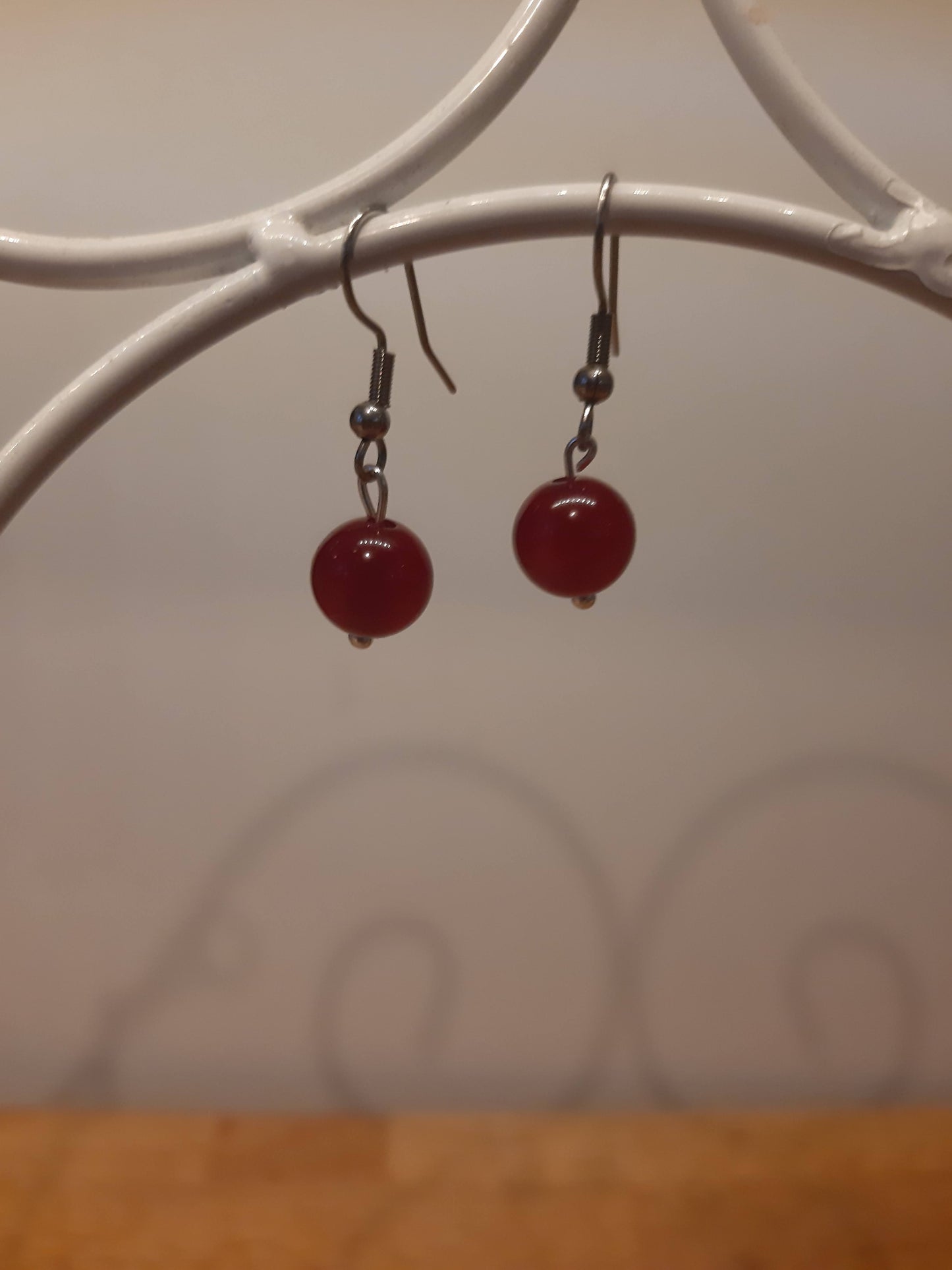 Oorbellenset - Polaris Sherry Red Ball - hangertjes (Zilver/RVS)