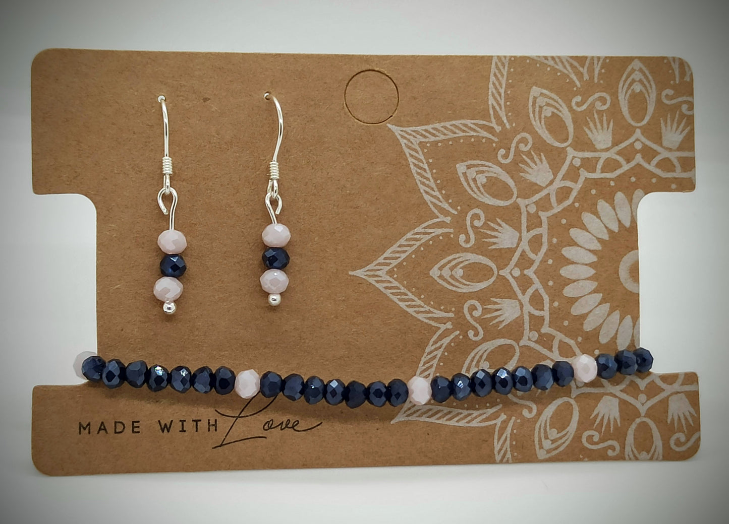 Kralen Armbandje (Classic Blue) met bijpassend oorbellensetje - hangertjes (Zilver/RVS)