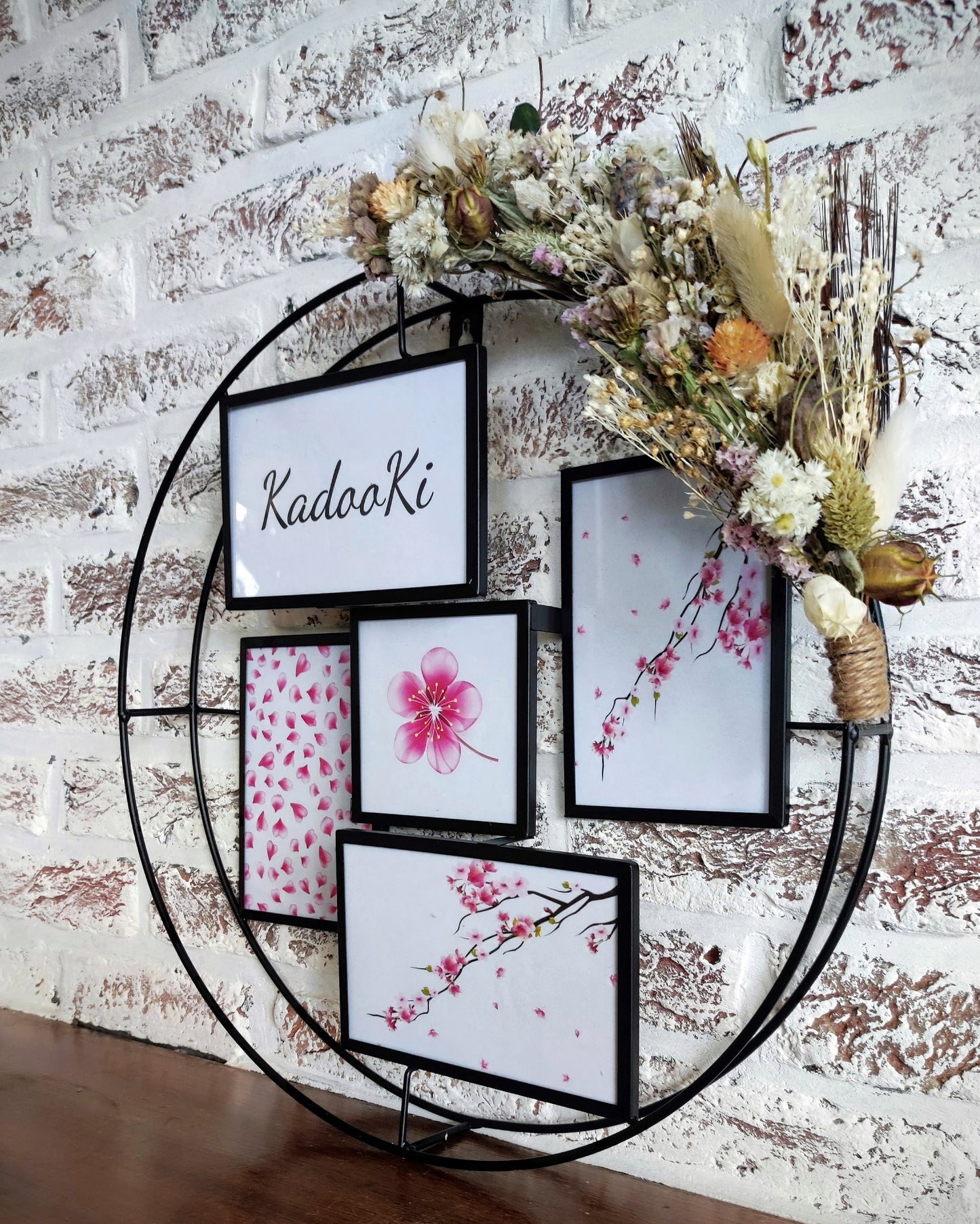 Decoratieve ronde Fotokader met droogbloemen