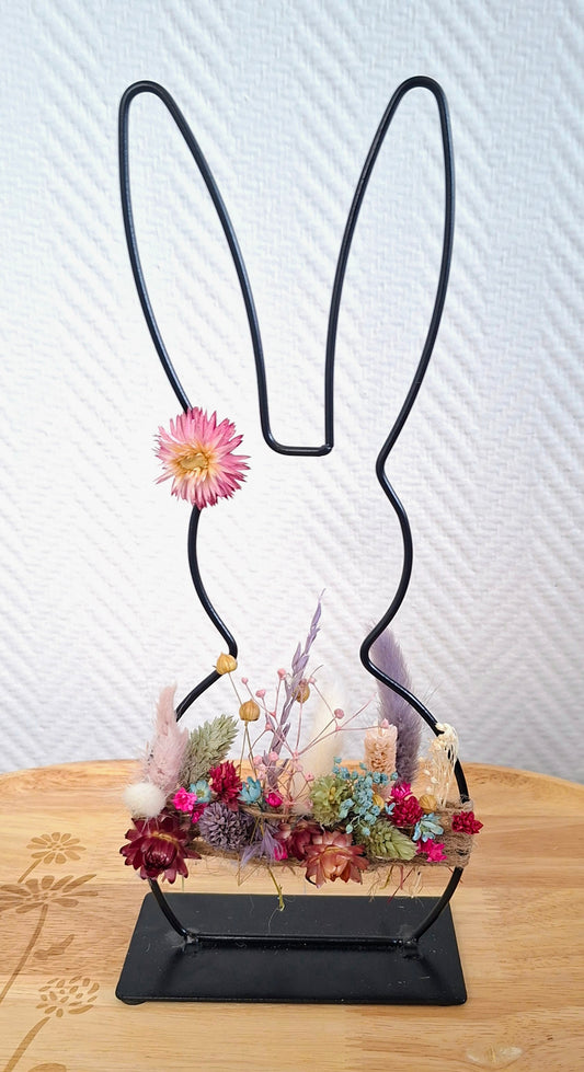 Paashaasje met droogbloemetjes en macramé (Small)