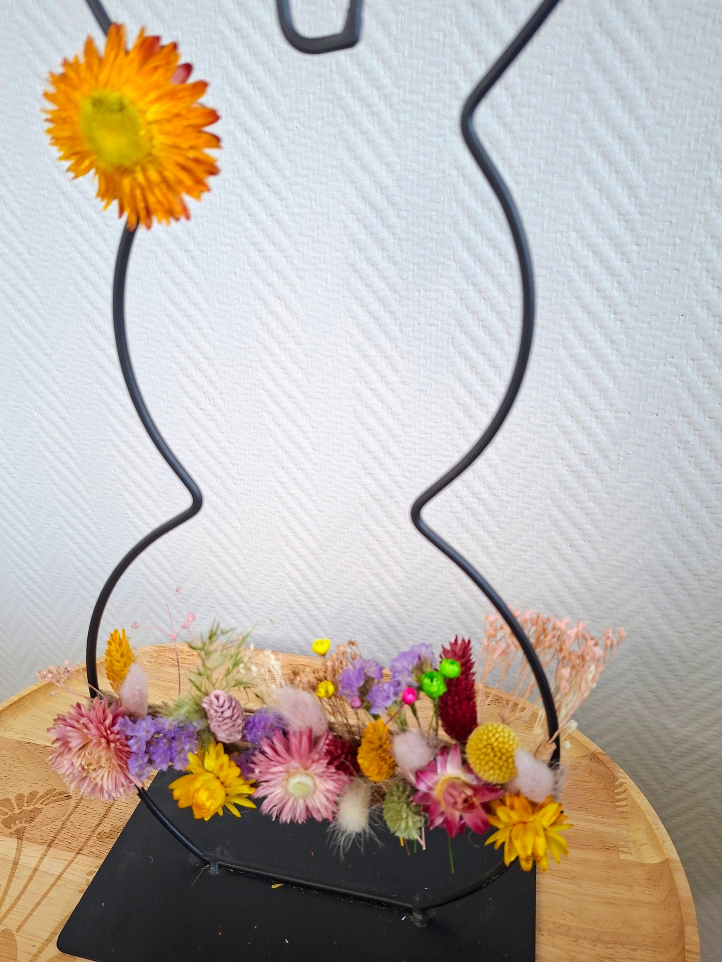 Paashaasje met droogbloemetjes en macramé (Large)