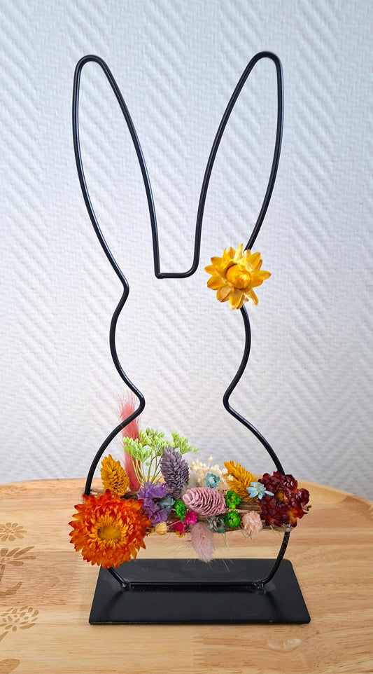 Paashaasje met droogbloemetjes en macramé (Small)