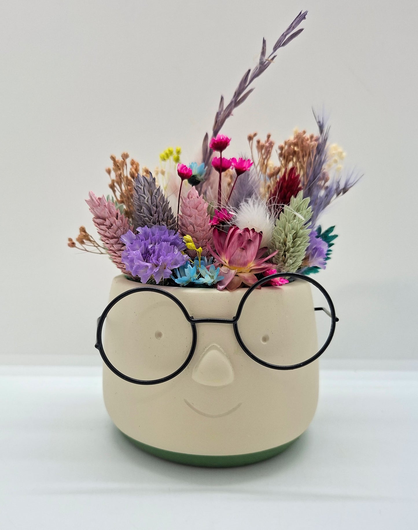 Plantenpotje met gezichtje & droogbloemetjes - Small