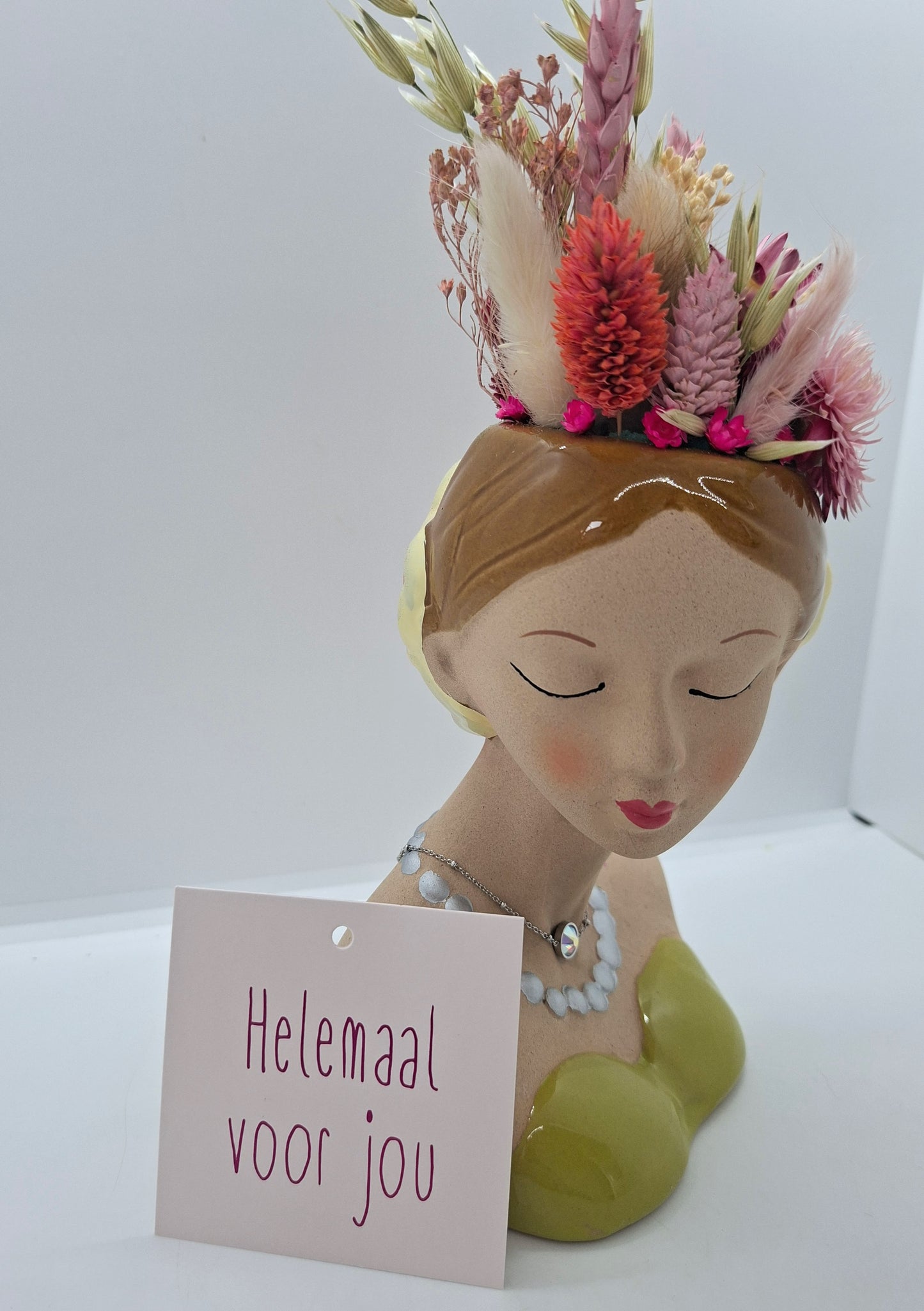 DE Madammekes (met mooie swarovski armband)