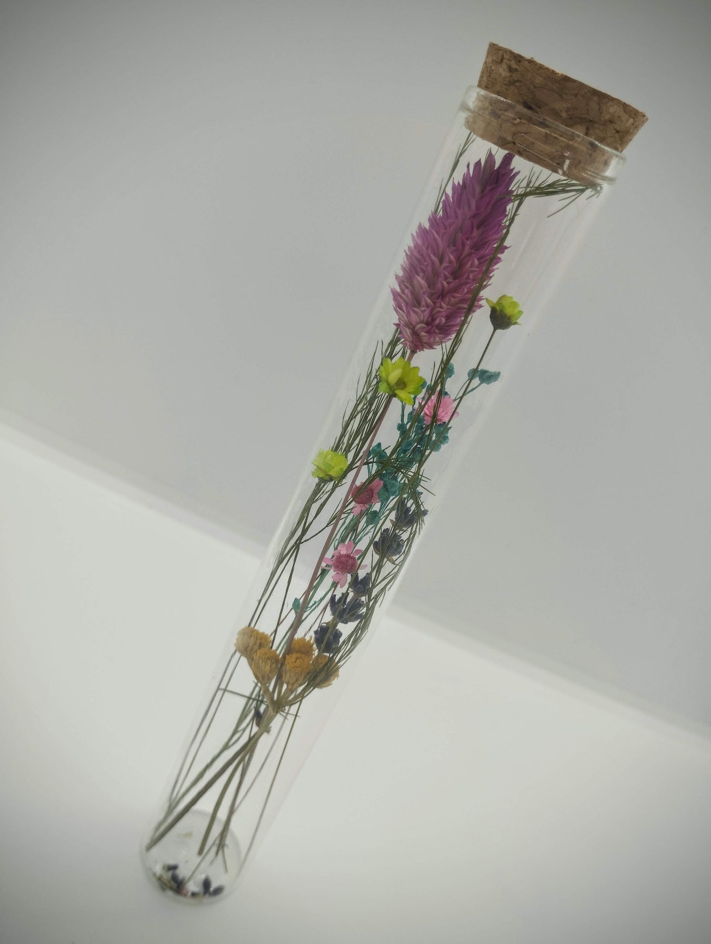 Buisje met droogbloemetjes (Medium)