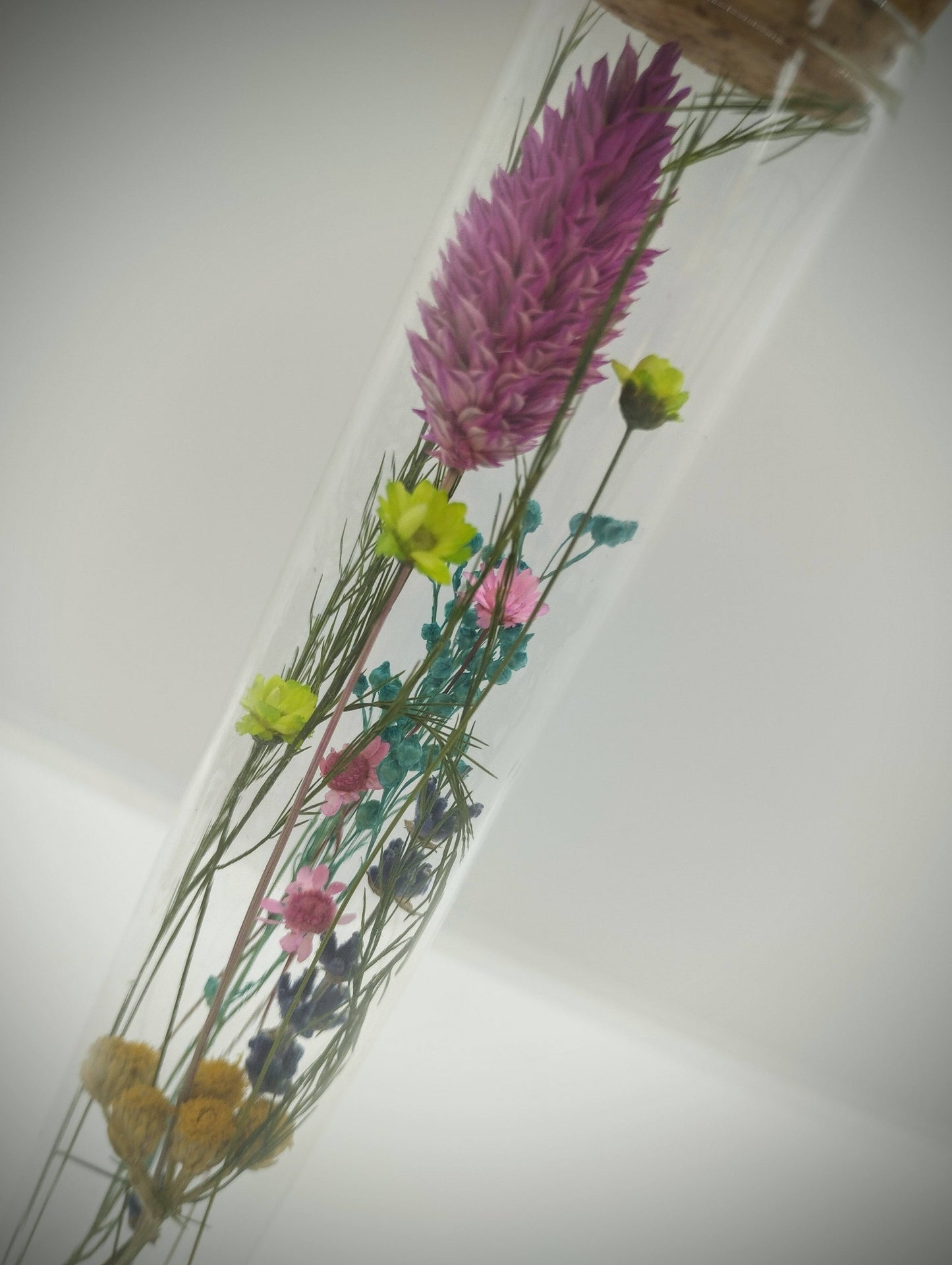 Buisje met droogbloemetjes (Medium)