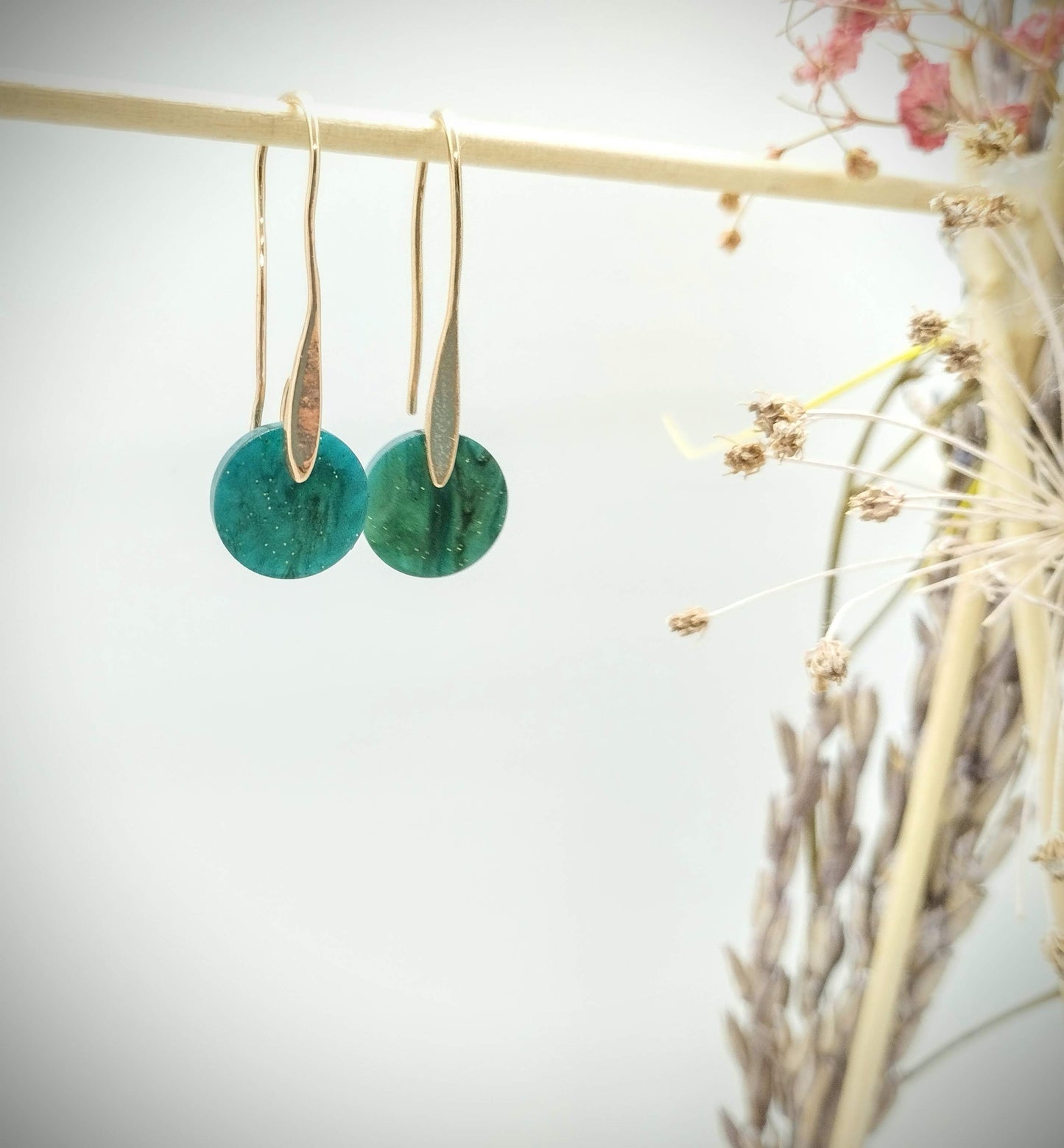 Oorbellenset Crystal Resin Ocean Green - Hanger (Rosé- Nikkelvrij)