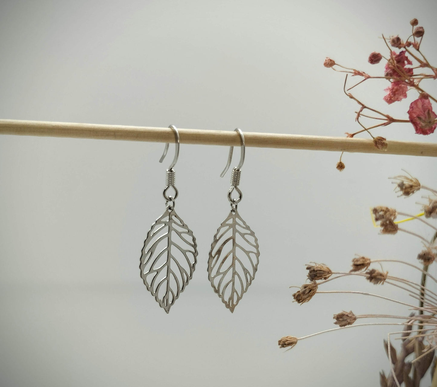 Oorbellenset - generfde blaadjes hangers - zilver (nikkelvrij)