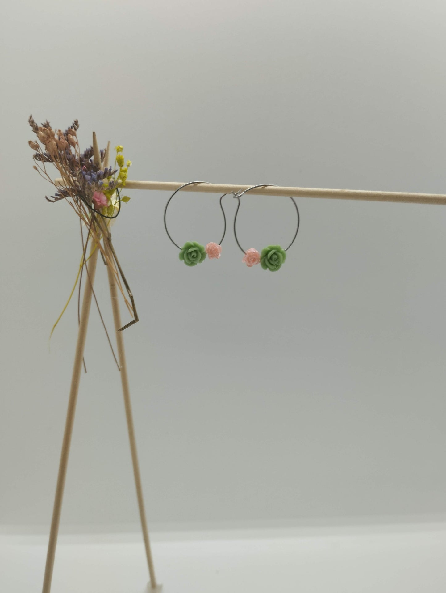 Oorbellenset bloemen - ronde Hangers (zilver - Nikkelvrij)
