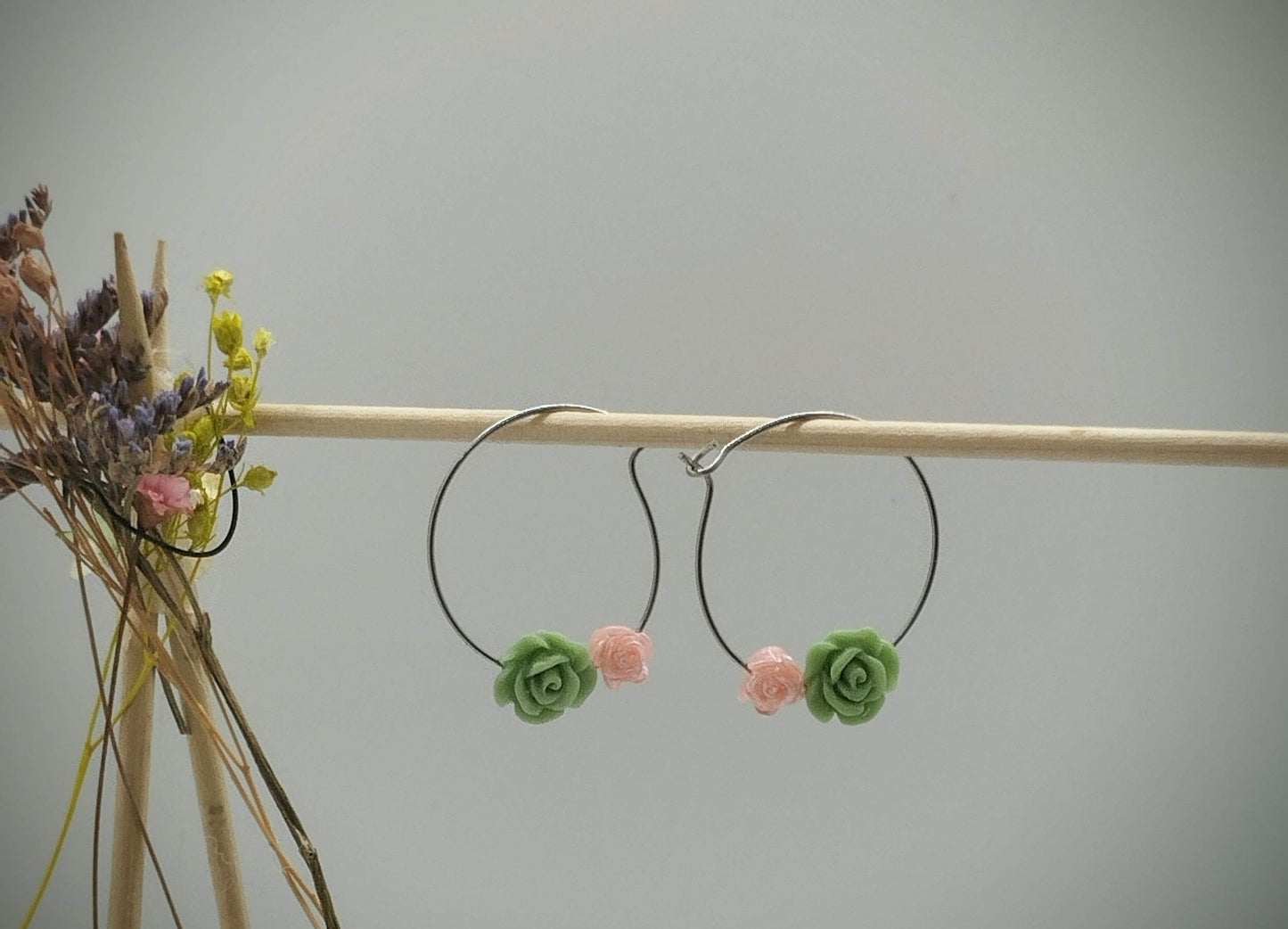 Oorbellenset bloemen - ronde Hangers (zilver - Nikkelvrij)