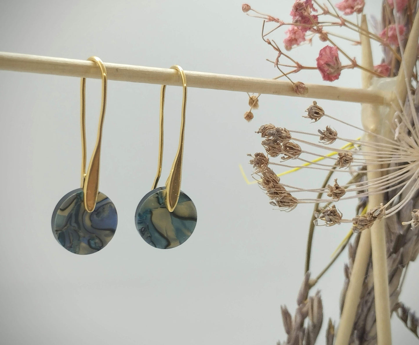 Oorbellenset Resin hangertjes haakjes Mixed color (Goud- Nikkelvrij)