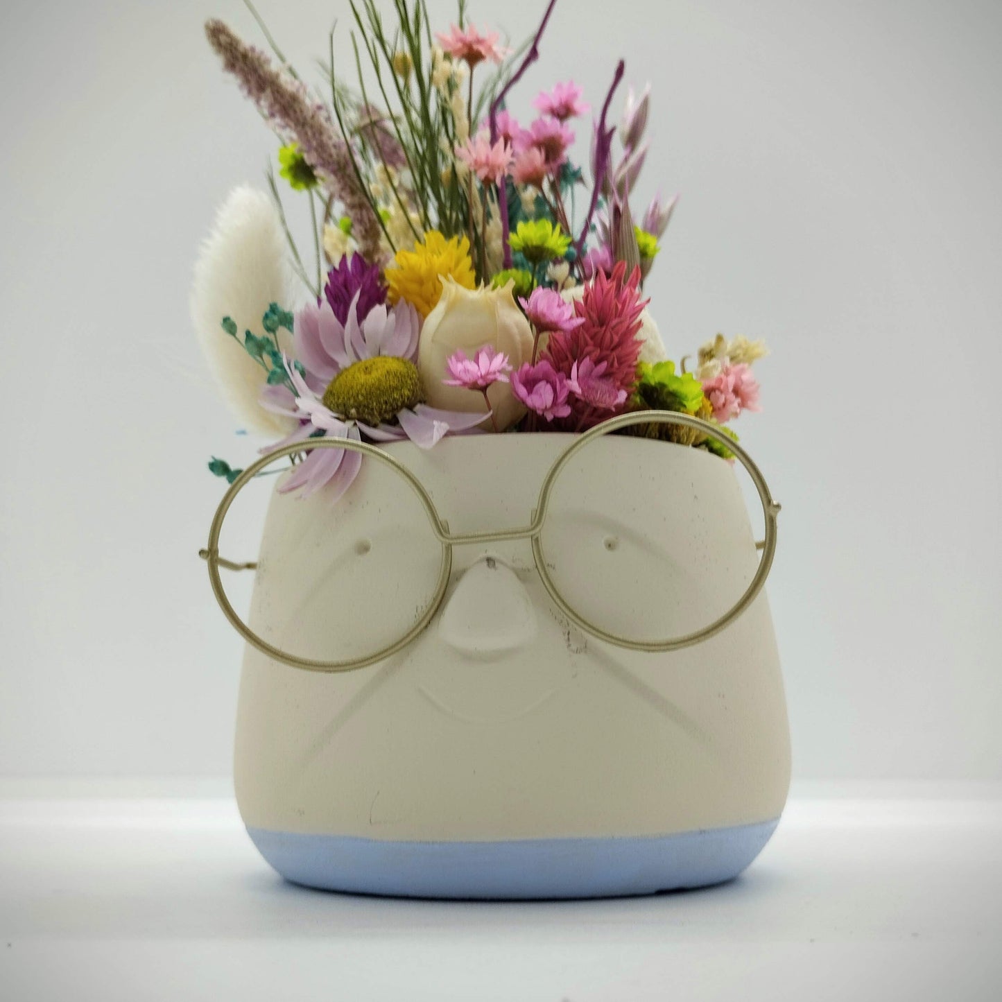 Plantenpotje met gezichtje & droogbloemetjes - Small