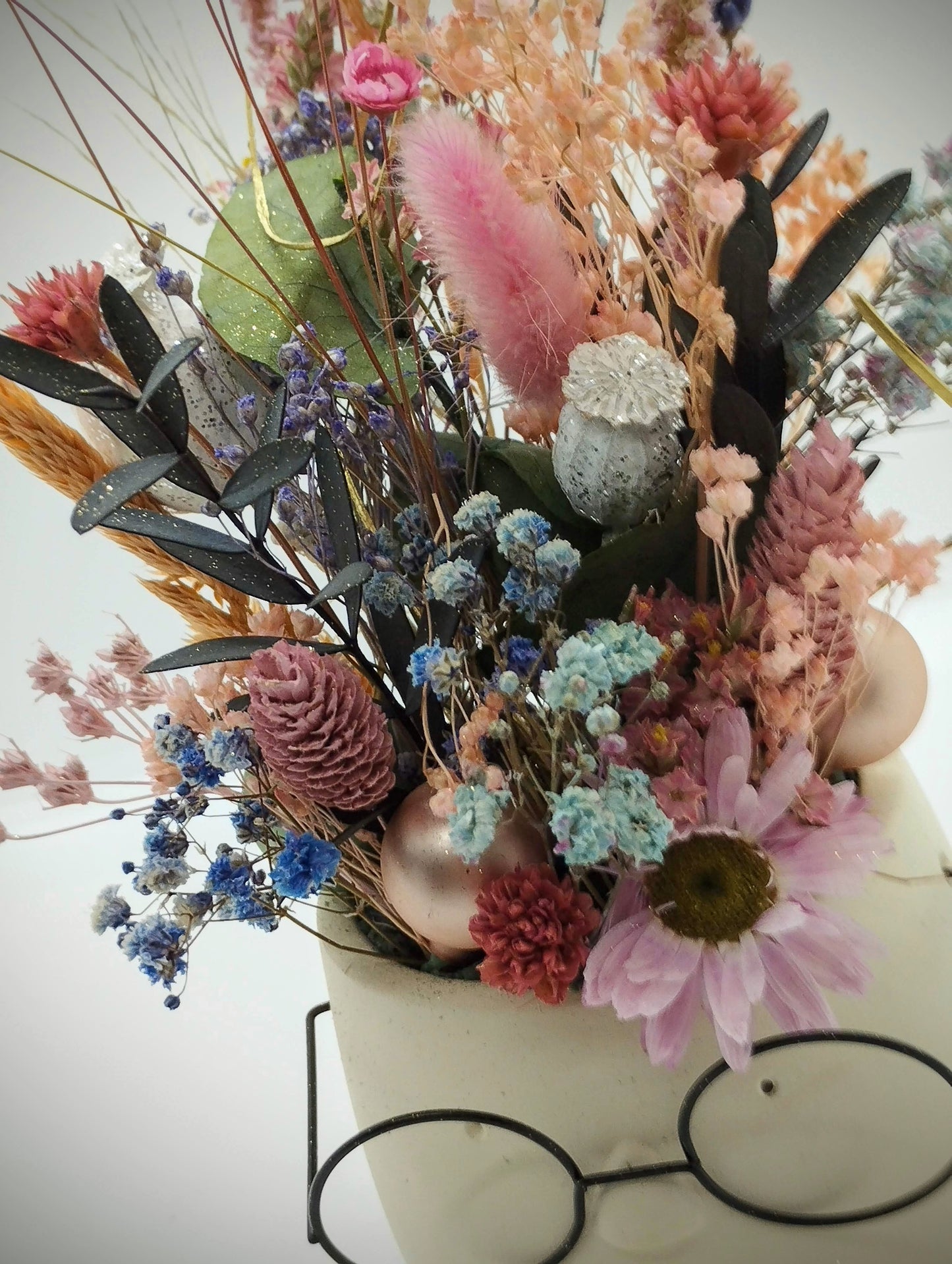 Plantenpotje met gezichtje & droogbloemetjes - Small