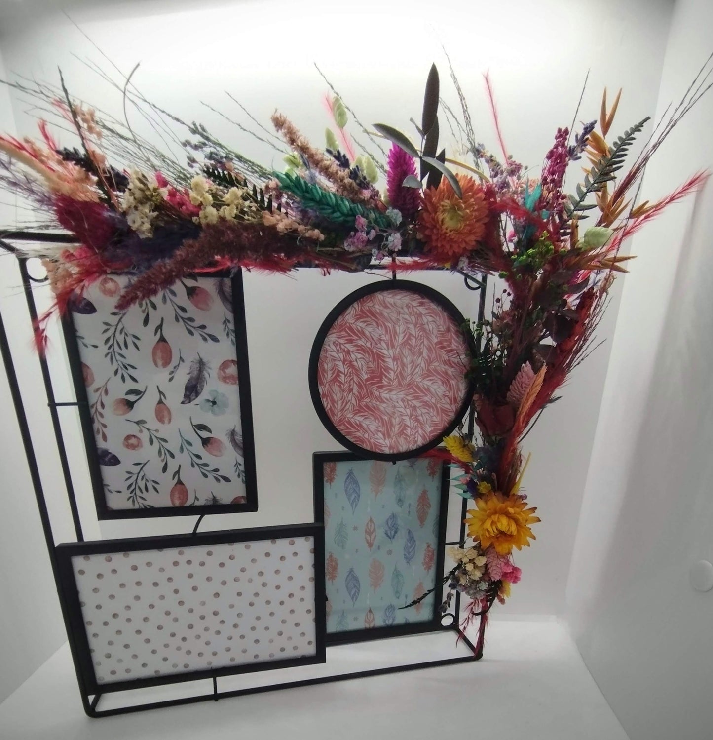 Decoratieve vierkante Fotokader met droogbloemen