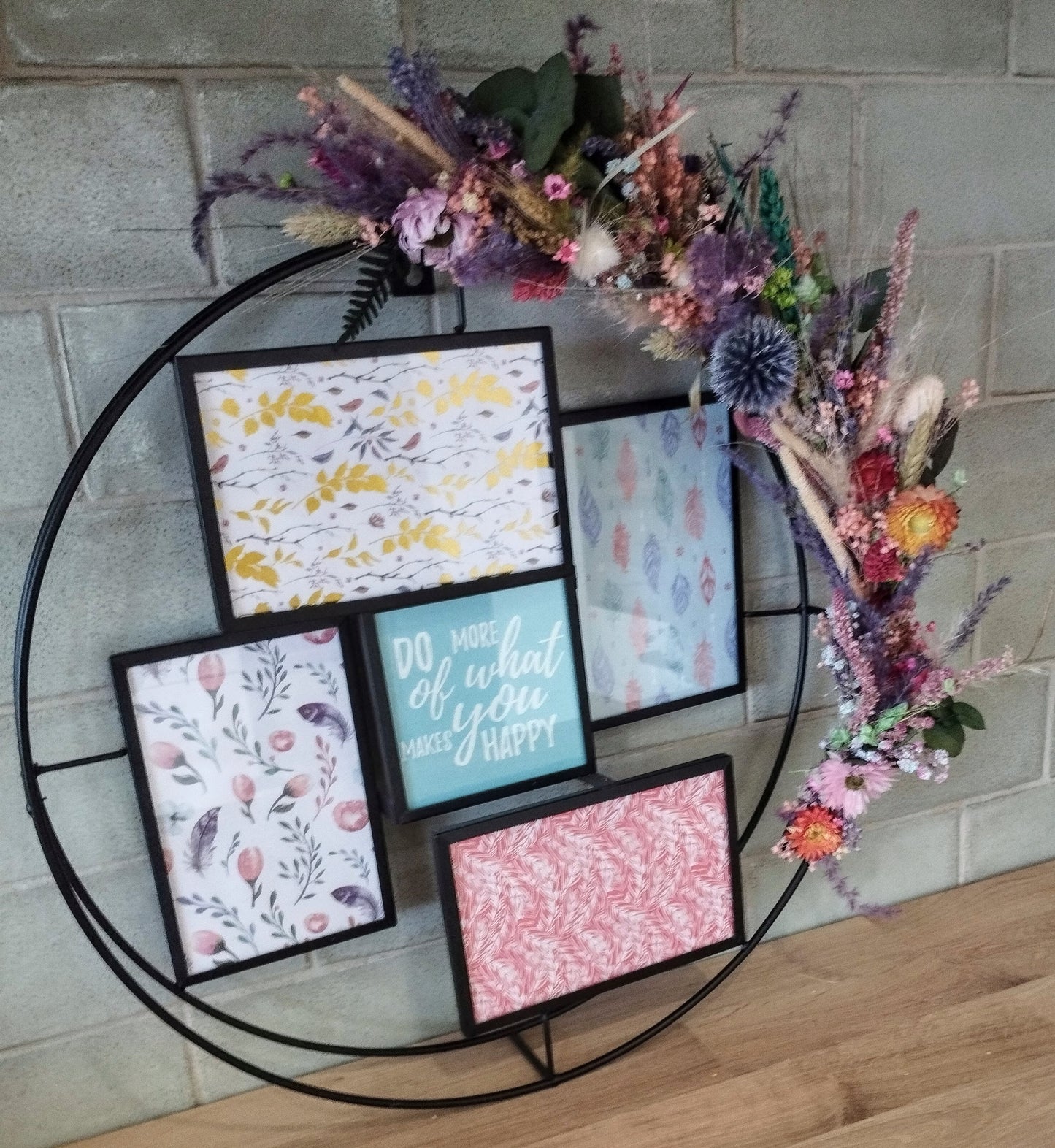 Decoratieve ronde Fotokader met droogbloemen