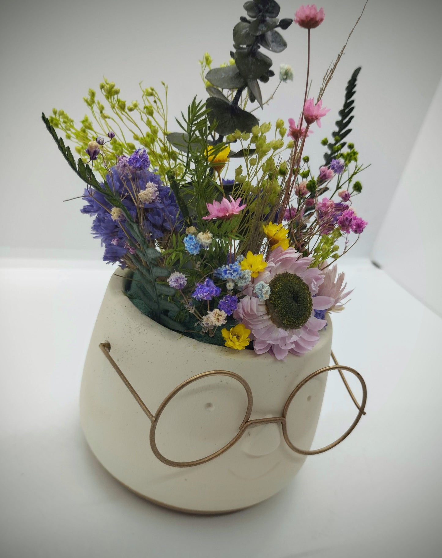 Plantenpotje met gezichtje & droogbloemetjes - Small