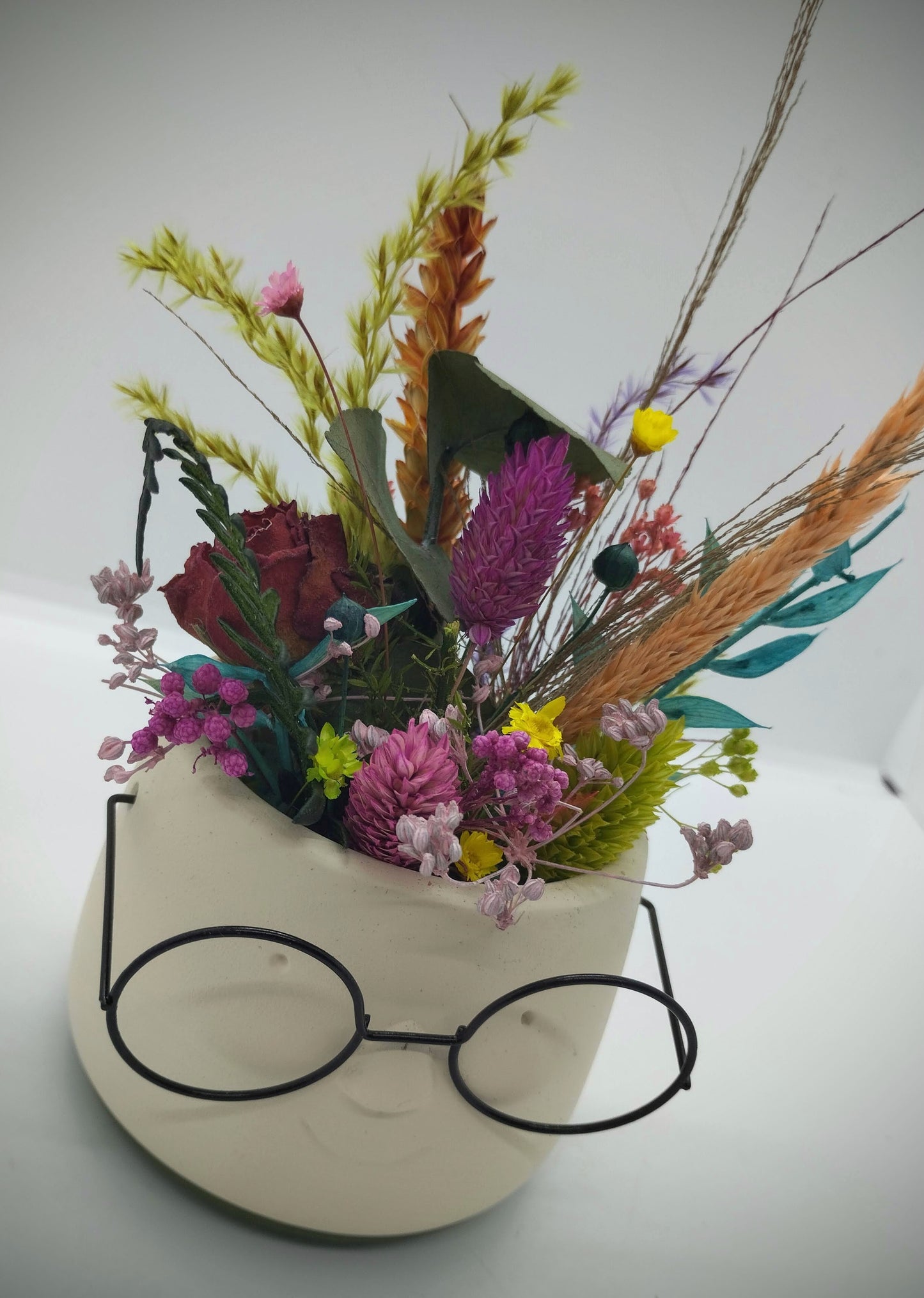 Plantenpotje met gezichtje & droogbloemetjes - Small
