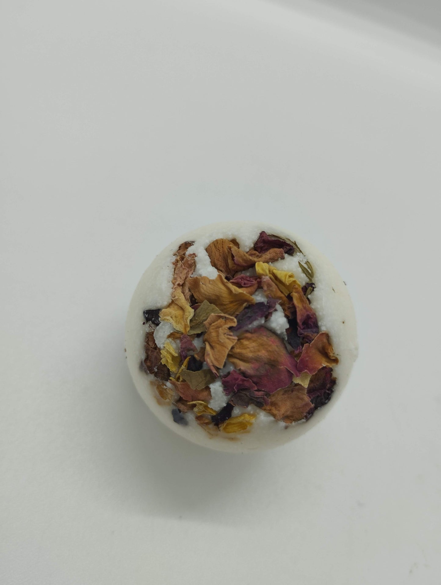 Bad cream-bombs met droogbloemen