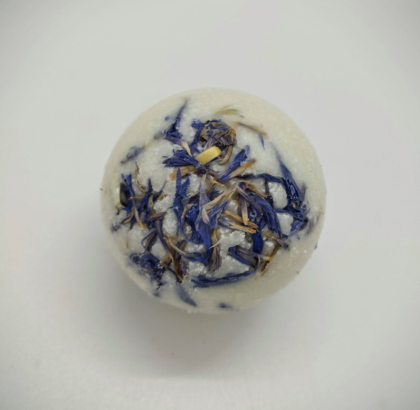 Bad cream-bombs met droogbloemen