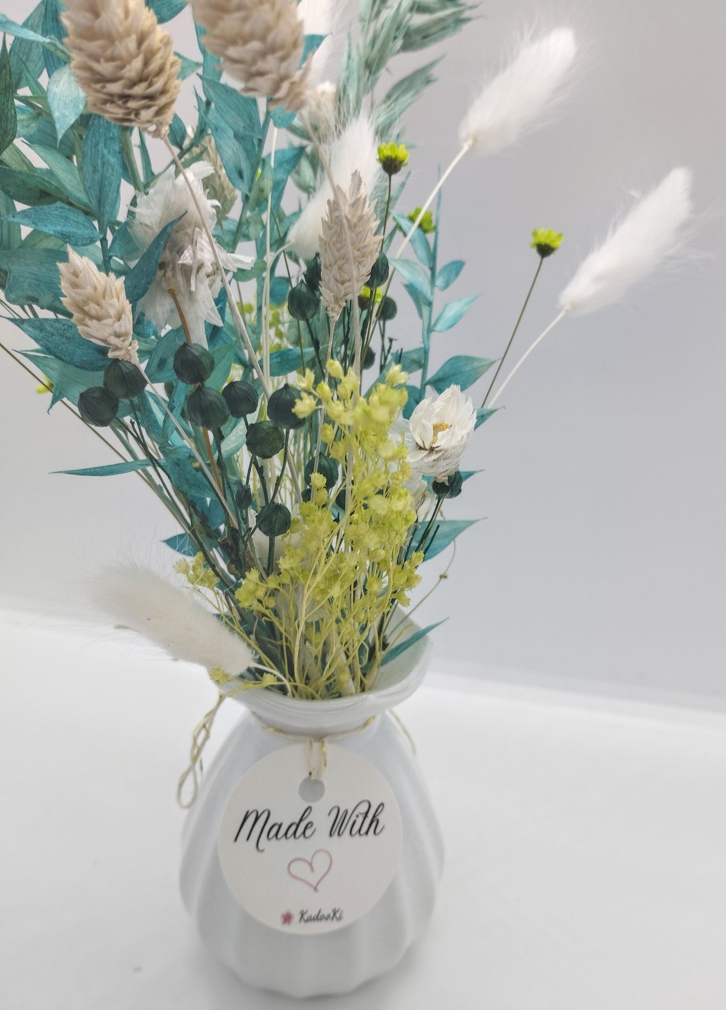Droogbloemen in kleurrijk Porseleine vaasje