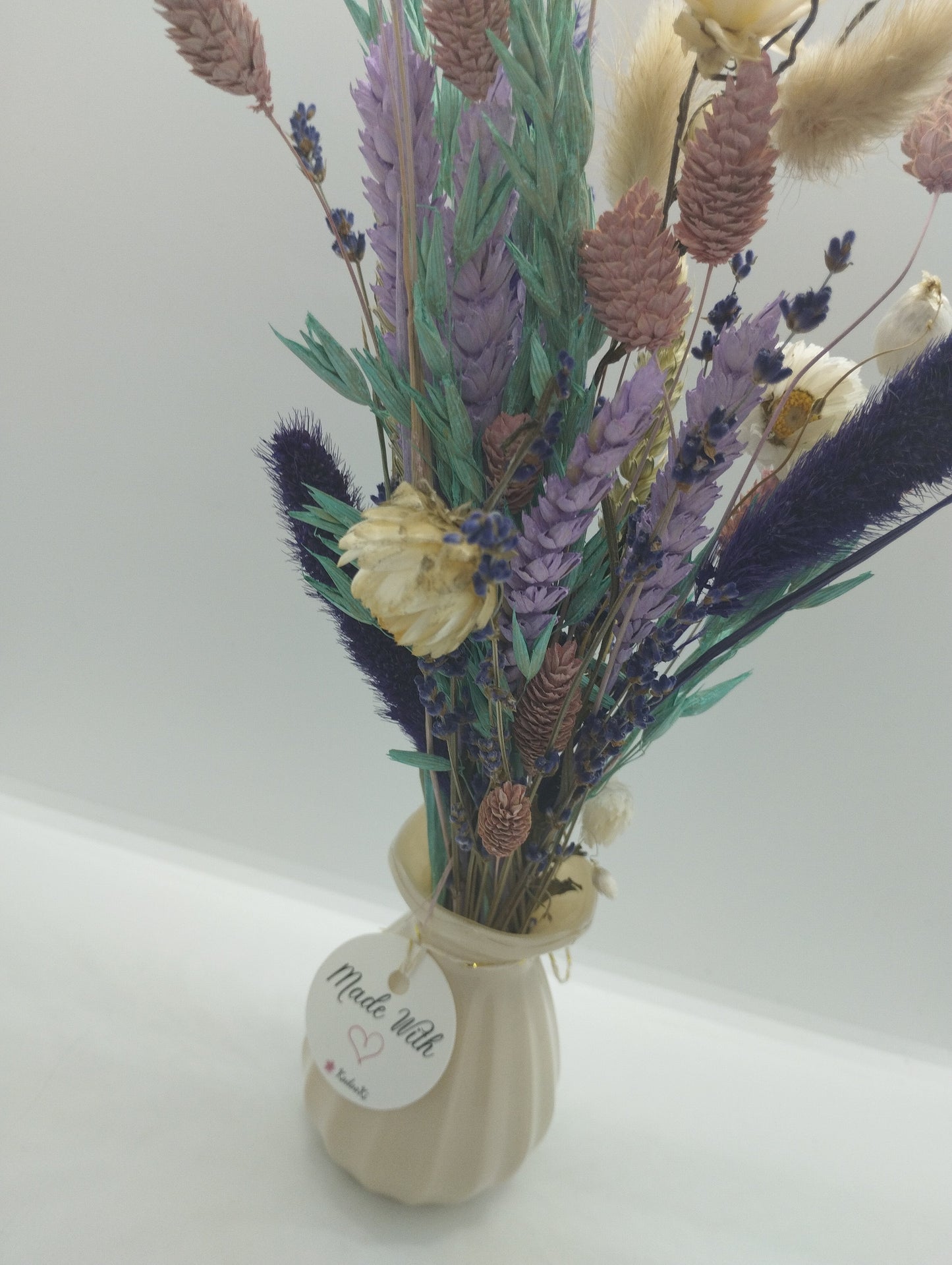 Droogbloemen in kleurrijk Porseleine vaasje