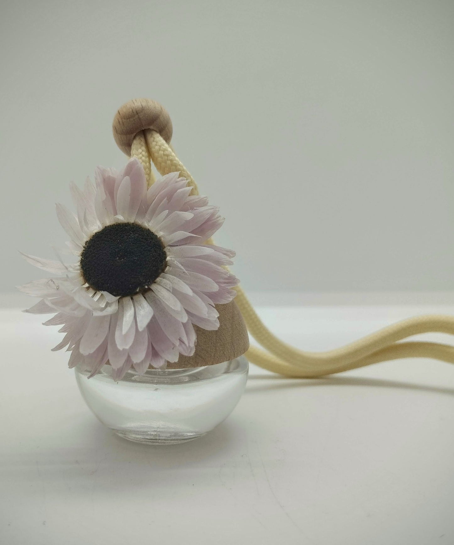 Geurhangertje met droogbloemetjes