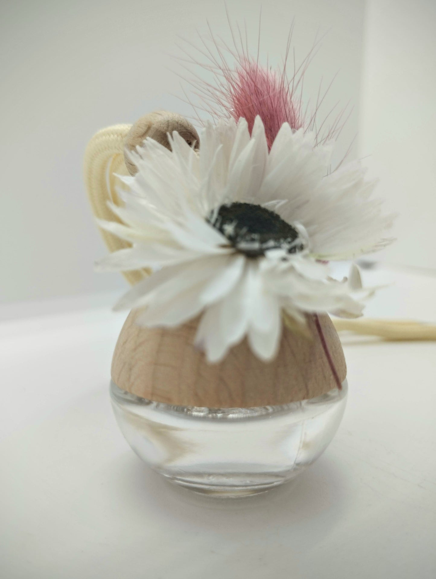 Geurhangertje met droogbloemetjes