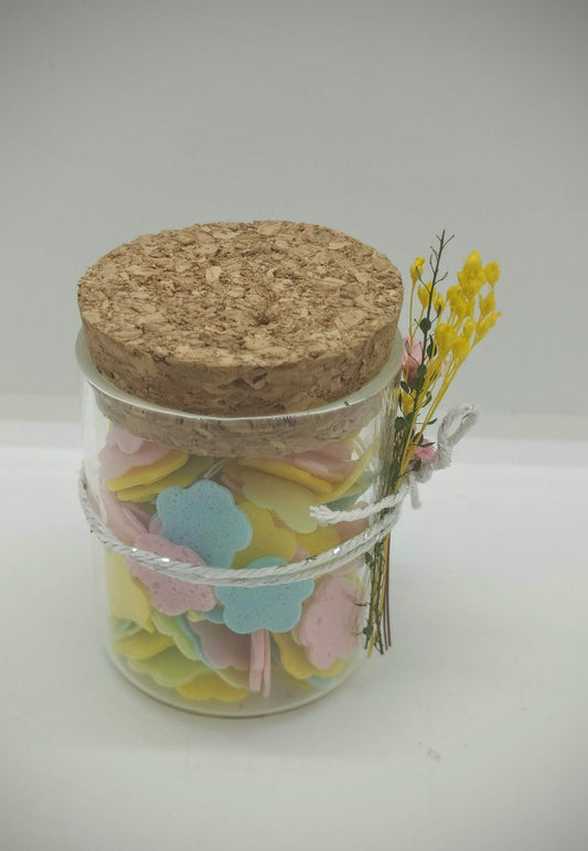 Zeepconfetti met droogbloemen
