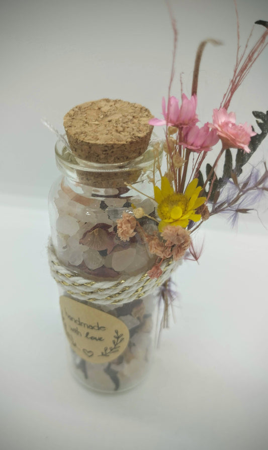 Wensflesje met Badzout & droogbloemen - hibiscus & rozenblaadjes