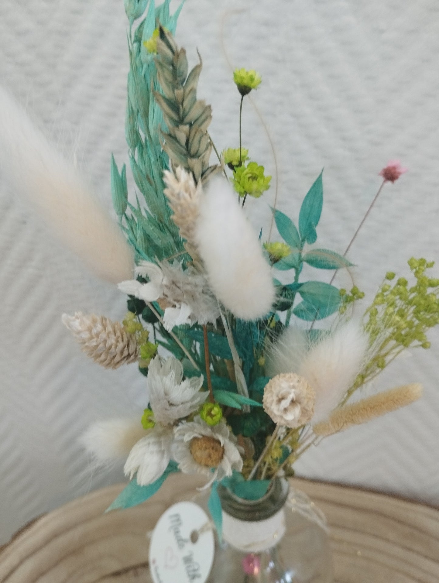 Droogbloemen in bubble-vaasje