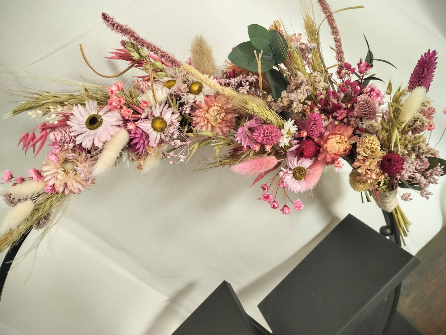 Combipakket : Plantenpotje met gezichtje + Decoratieve staander met droogbloemen