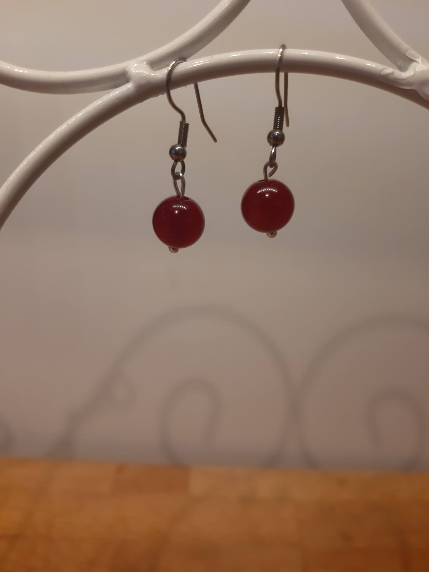 Oorbellenset - Polaris Sherry Red Ball - hangertjes (Zilver/RVS)