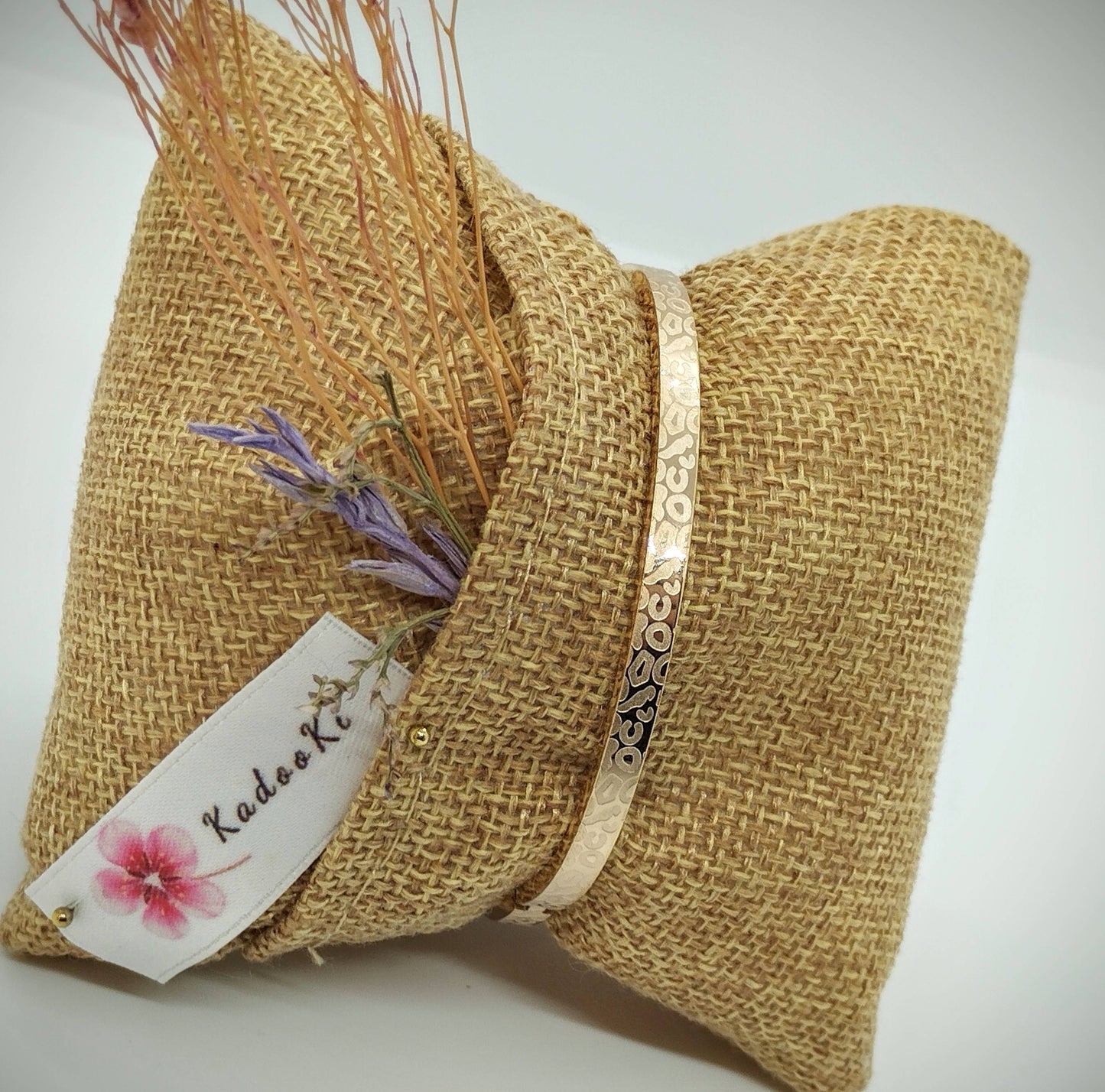 Armband (Rosé/goud RVS) met vaste kliksluiting met luipaardprint