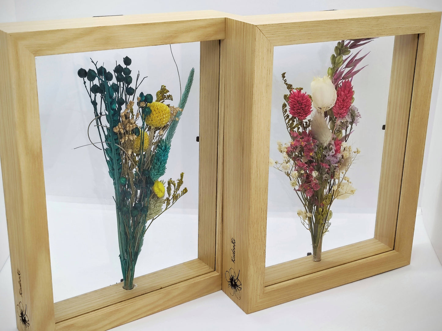 Droogbloemen in houten kader