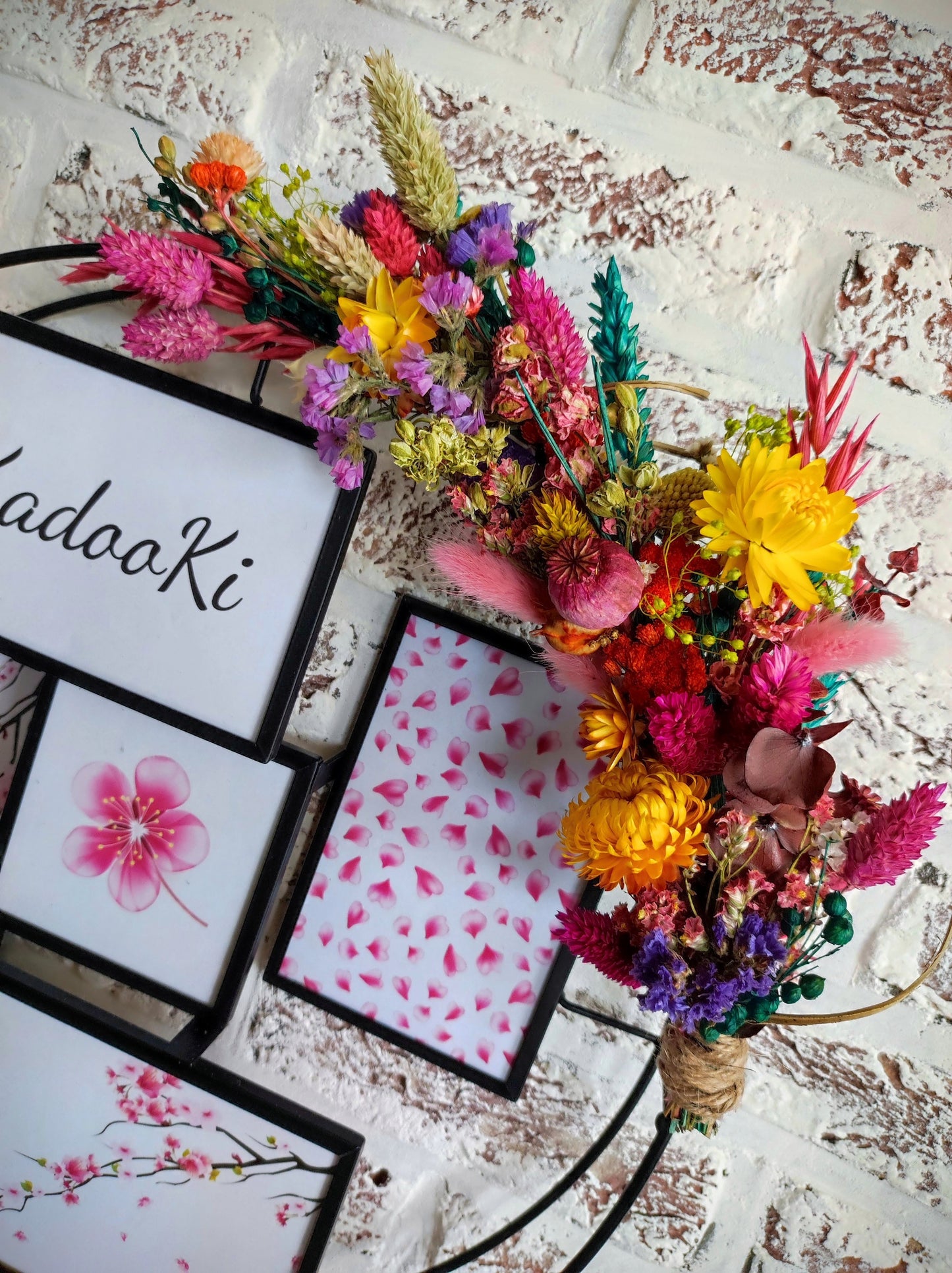 Decoratieve ronde Fotokader met droogbloemen